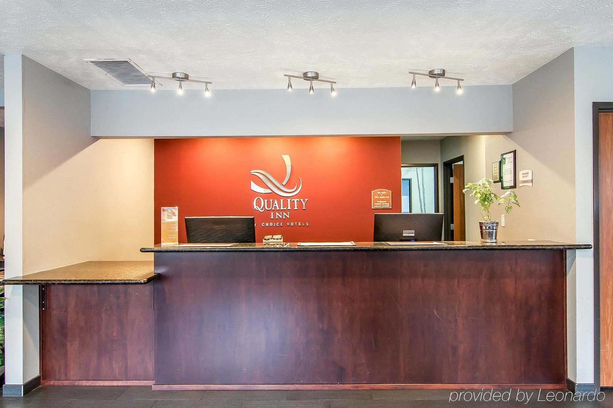 Quality Inn Downtown Convention Center Портленд Экстерьер фото